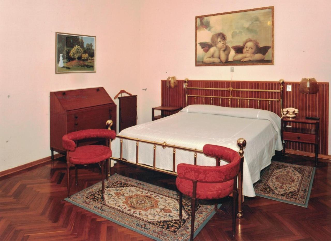 Albergo La Perla Civitella Roveto 외부 사진